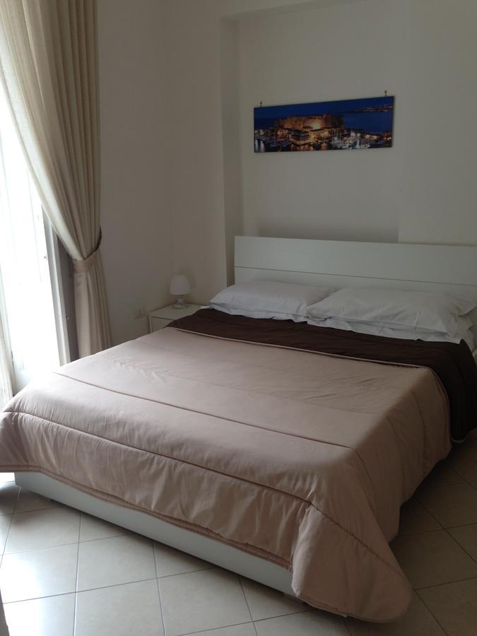 B&B La Conigliera เนเปิลส์ ภายนอก รูปภาพ