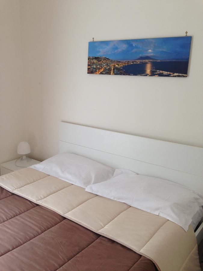 B&B La Conigliera เนเปิลส์ ภายนอก รูปภาพ