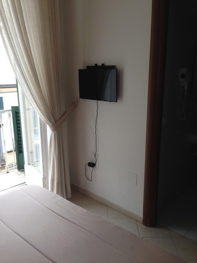 B&B La Conigliera เนเปิลส์ ภายนอก รูปภาพ